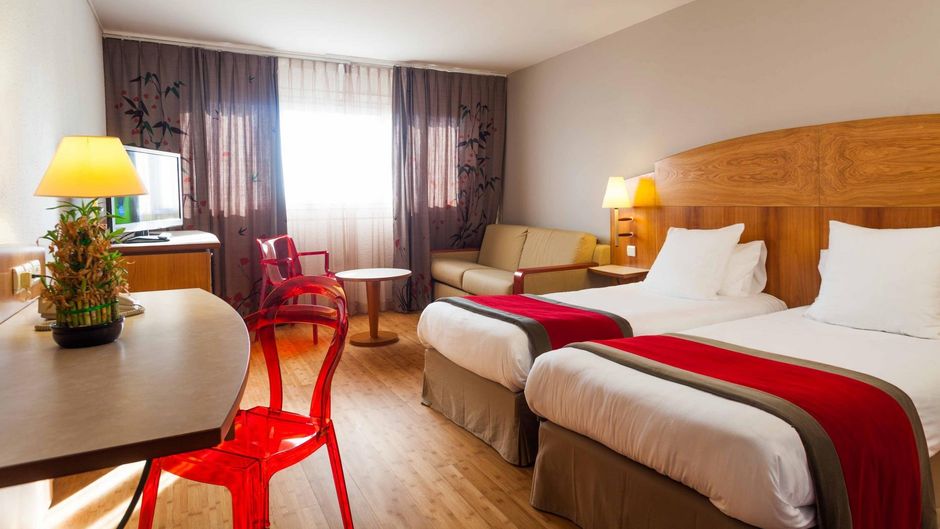 Hotel C Suites Suite