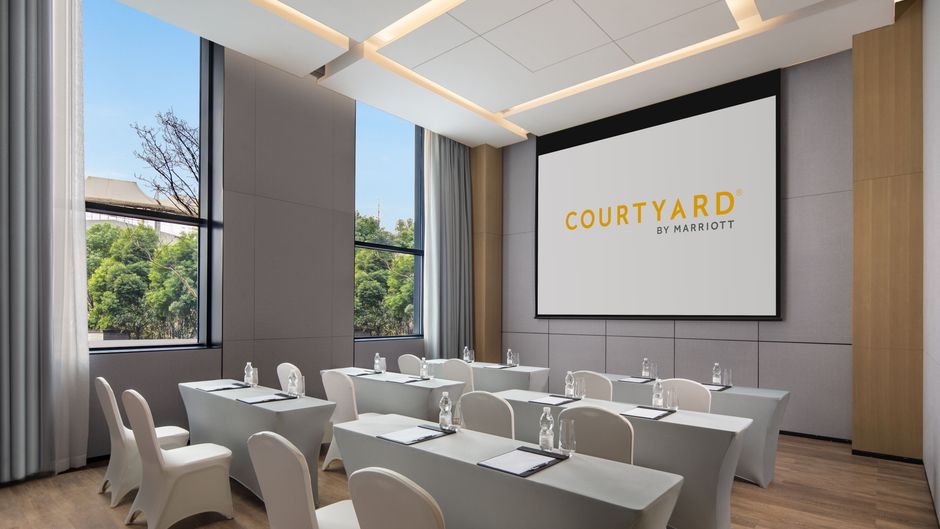 Courtyard Jiangyin Meeting