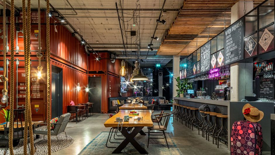 MOXY Amsterdam Houthavens Lobby