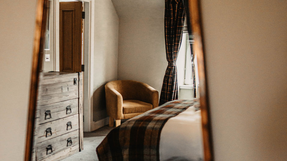 Broadford Hotel Room
