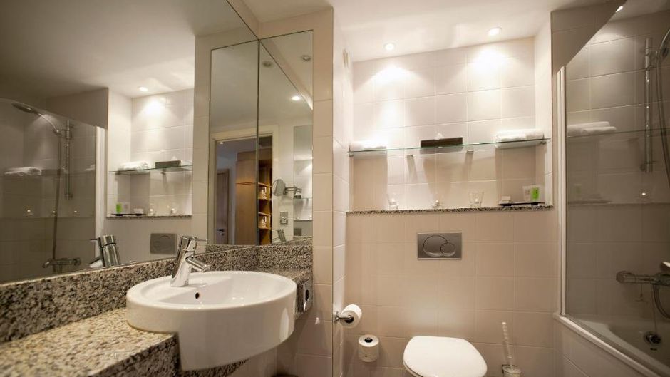 Pembroke Hotel Kilkenny Room