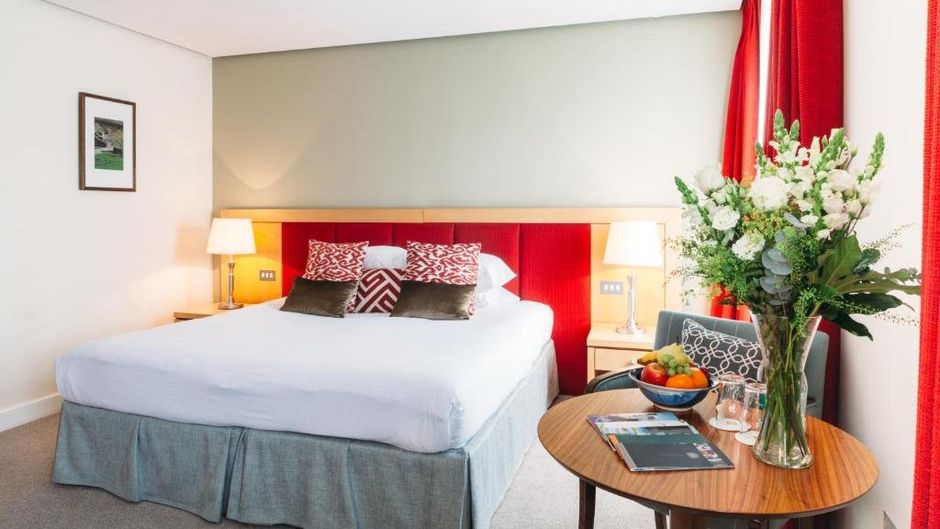Pembroke Hotel Kilkenny Room