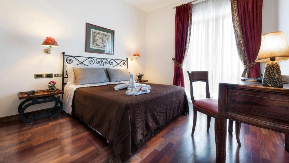 Colony Flaminio Hotel Room
