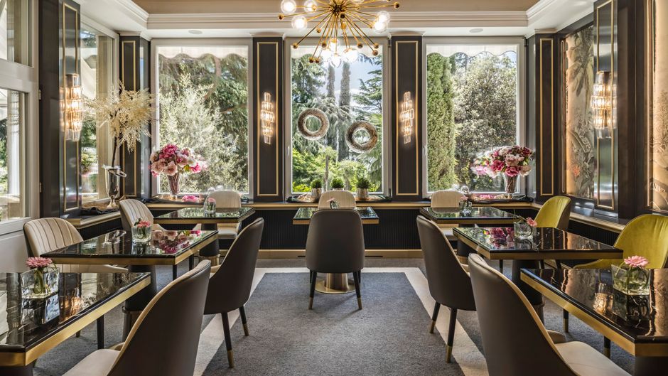 Villa Eden Park Retreat Restaurant