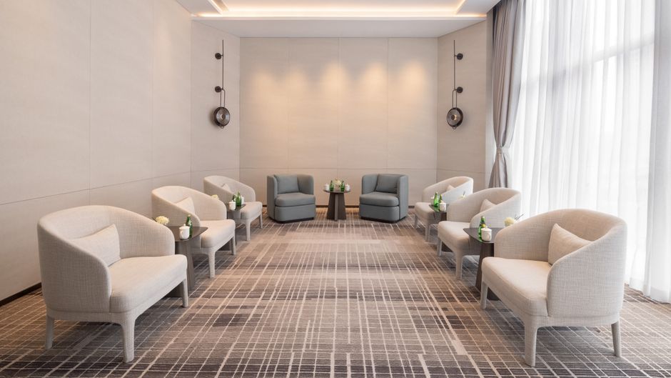 Holiday Inn Express Qingdao Jinshui Meeting