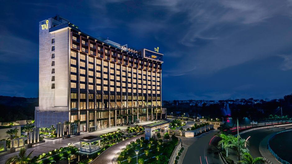 Taj Lakefront Bhopal Exterior