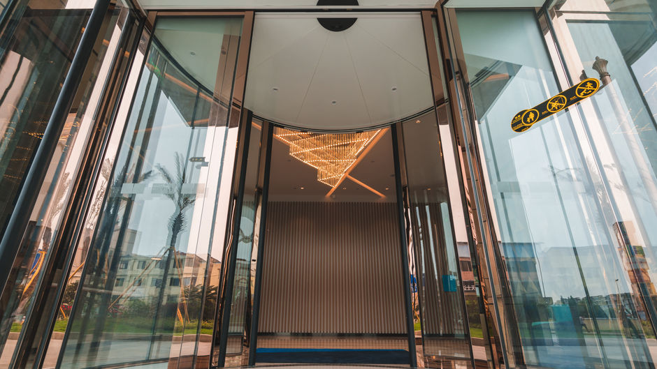 Holiday Inn Express Pengzhou Downtown Lobby