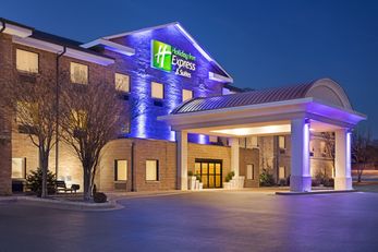 Holiday Inn Express & Suites Edmond