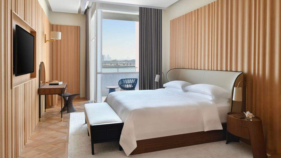 The Ritz-Carlton, Doha Suite