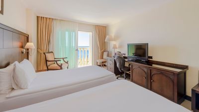 Crowne Plaza Hotel Antalya