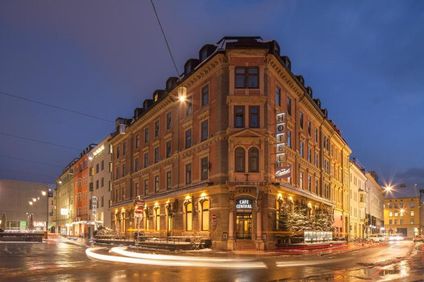 Central Hotel