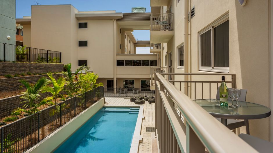 Quest Townsville On Eyre Pool