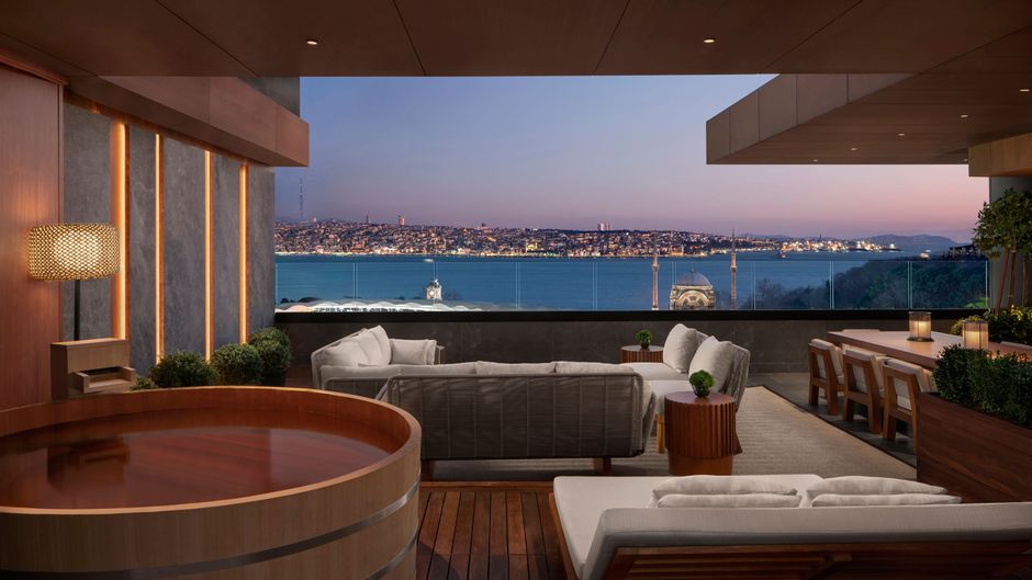 The Ritz-Carlton, Istanbul Room