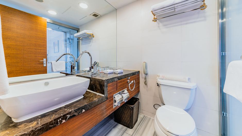 Crowne Plaza Hotel City Center Ningbo Room