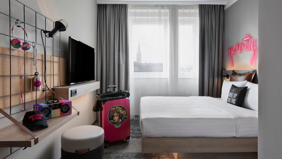 Moxy Duesseldorf City Room