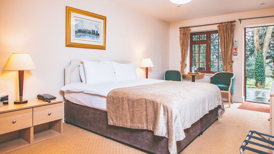 Donnington Grove Hotel Room