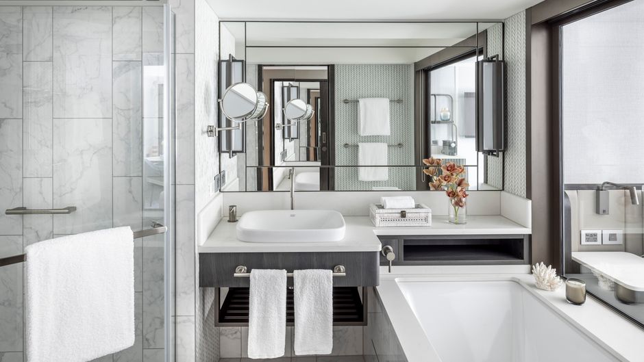 Cordis, Auckland Room