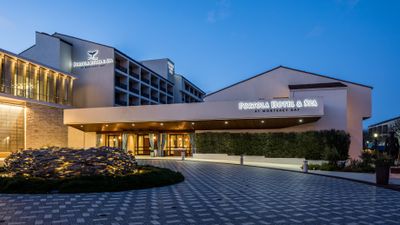 Portola Hotel & Spa at Monterey Bay