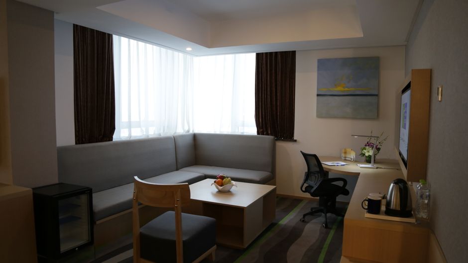 Holiday Inn Express Jinan Sports Center Room
