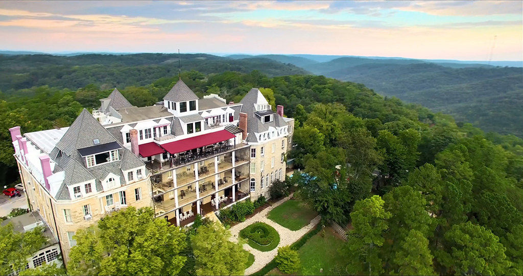 1886 Crescent Hotel & Spa- First Class Eureka Springs, AR Hotels