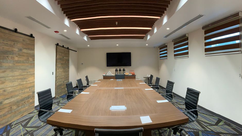 Holiday Inn Express Mexico Basilica Meeting