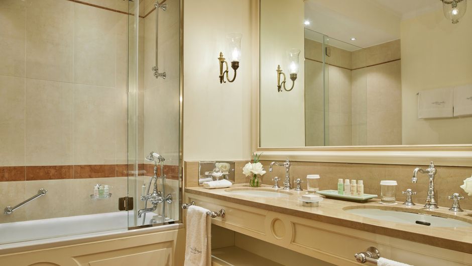 Hotel Beau-Rivage Room