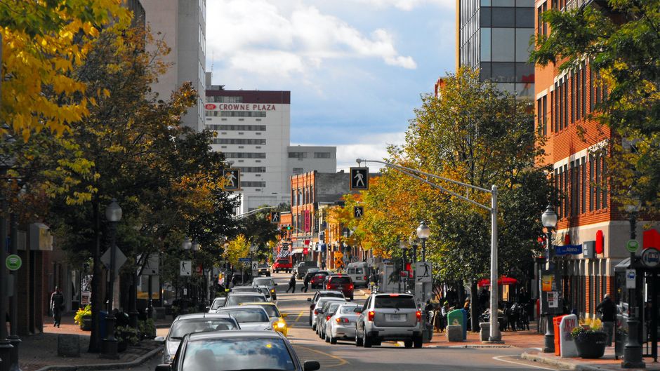 Crowne Plaza Moncton Downtown Exterior