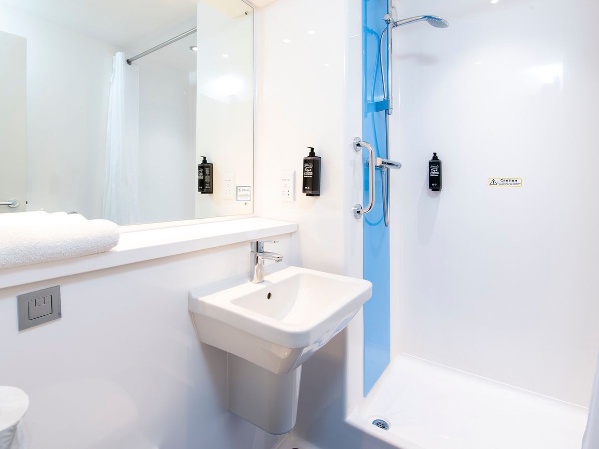 ibis budget West Thurrock Tourist Class Grays Thurrock, England Hotels