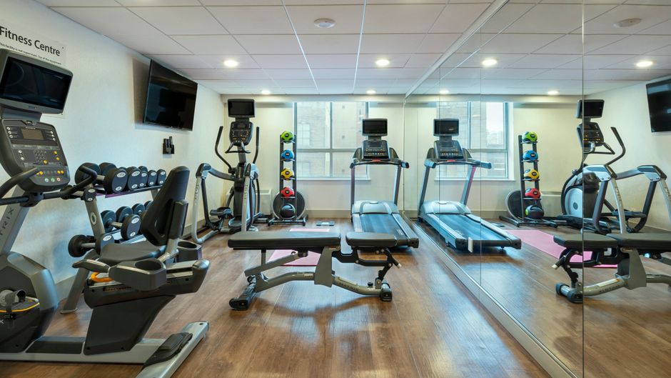 Holiday Inn Express Toronto Downtown Health Club