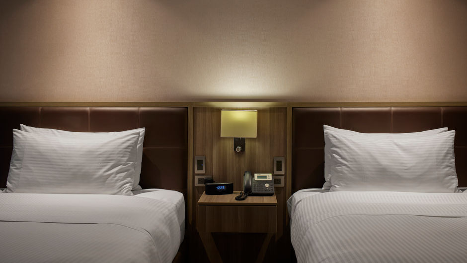 Binn Hotel Room