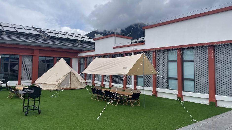 Holiday Inn Express Linzhi Airport Other