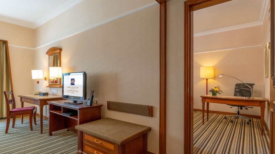 Metropark Lido Hotel, Beijing Room