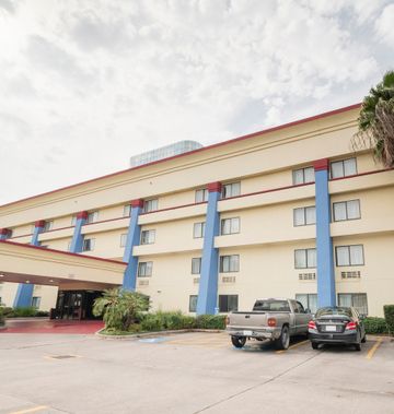 The Grand Tuscany Hotel