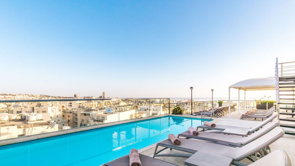 The Victoria Hotel Pool