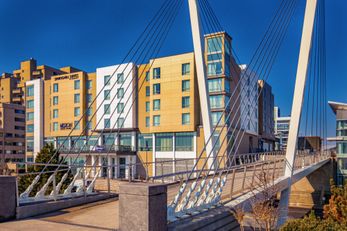 SpringHill Suites Boston Logan Airport