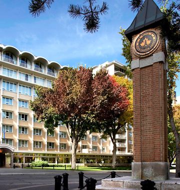 Sheraton Cavalier Saskatoon Hotel