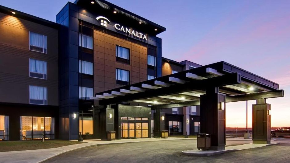 Canalta Kindersley Exterior