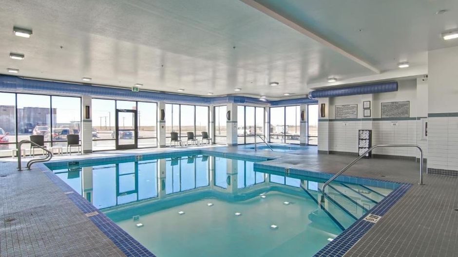 Canalta Kindersley Pool