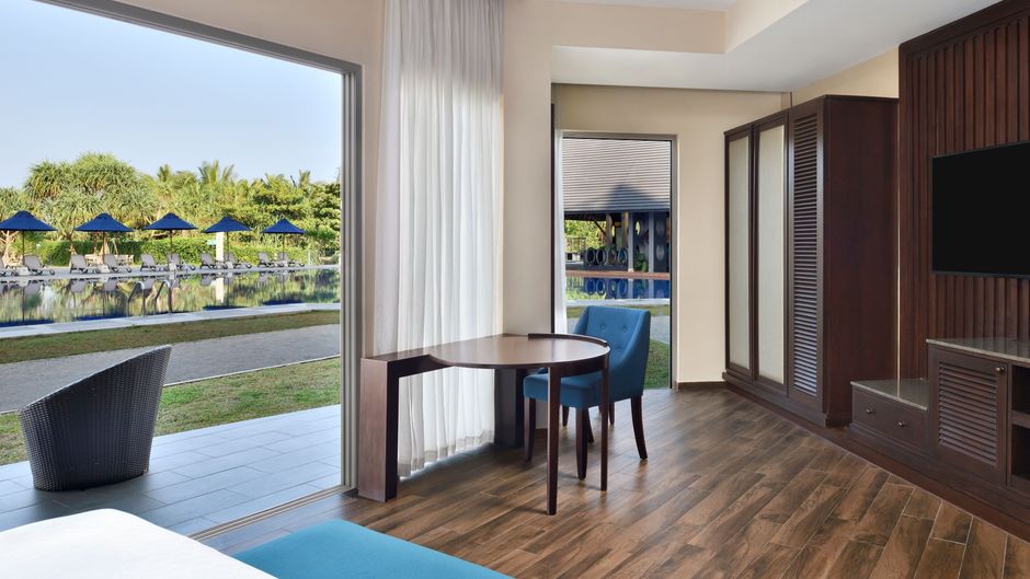 Sheraton Kosgoda Turtle Beach Resort Suite