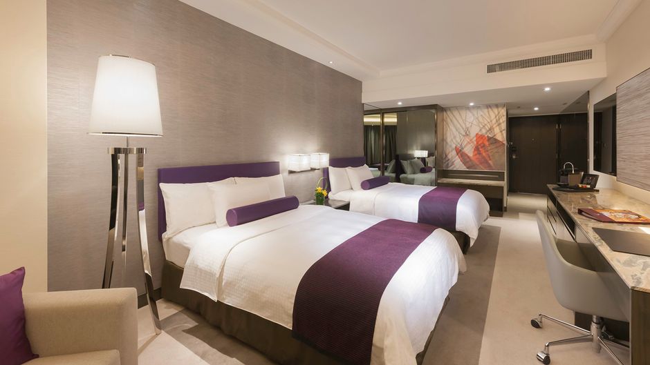 Gateway Hotel Room