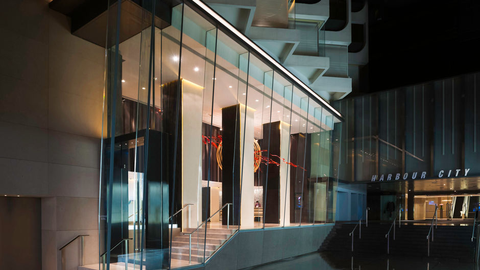 Gateway Hotel Exterior
