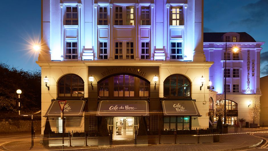 Killarney Plaza Hotel & Spa Exterior