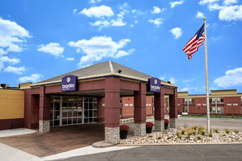 Boarders Inn & Suites by Cobblestone