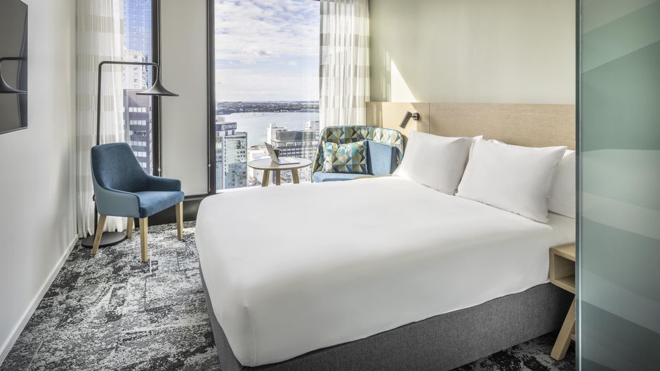 Holiday Inn Express Auckland City Centre Room