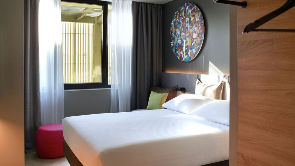 Moxy Athens City Room