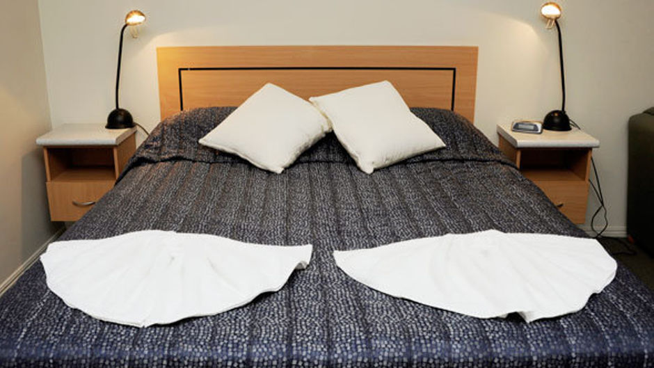 Sun Valley Motel Room
