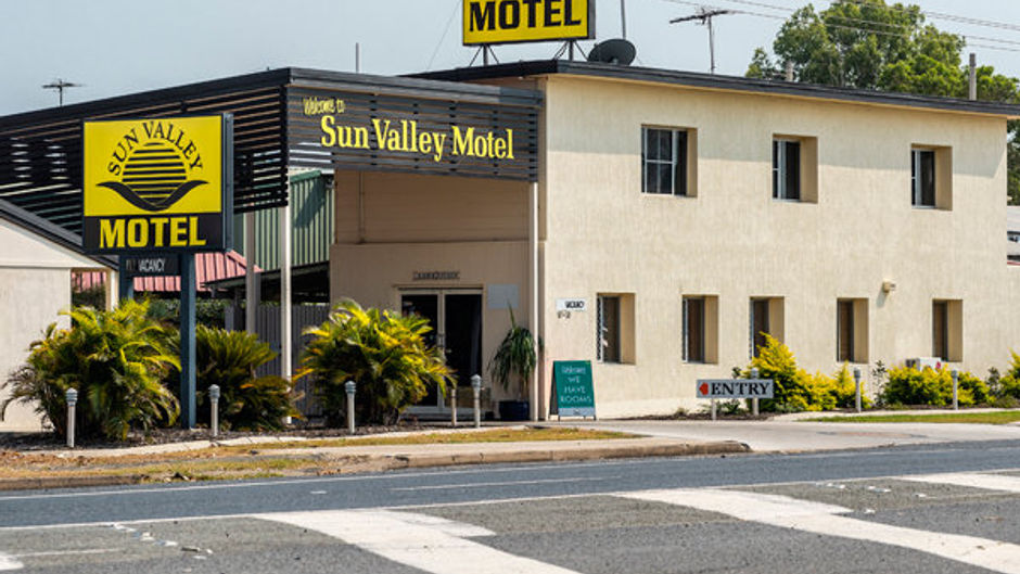 Sun Valley Motel Exterior