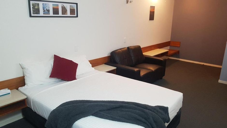 Ayr Traveller's Motel Room