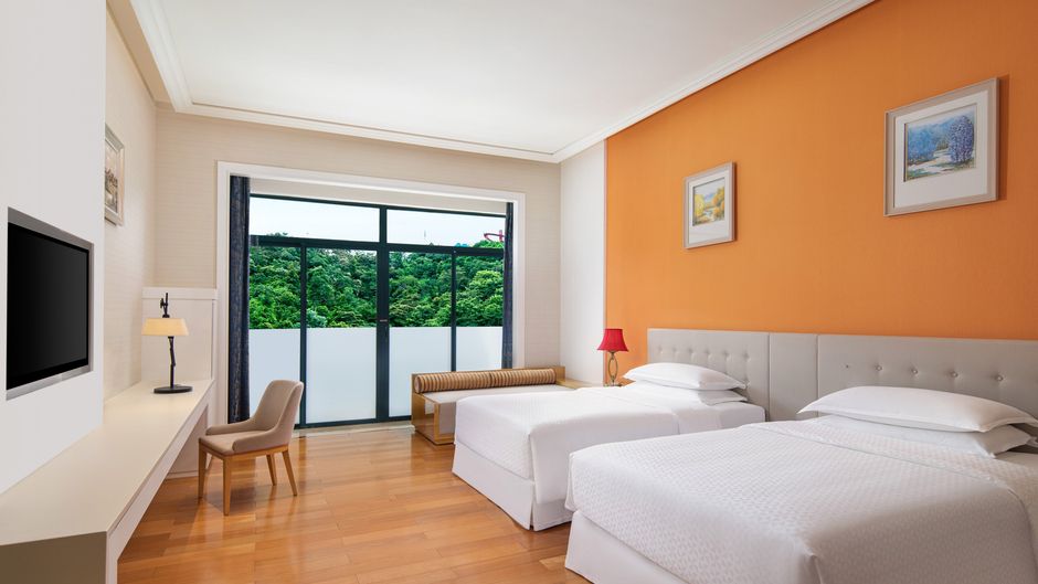 Four Points by Sheraton Heyuan Resort Room