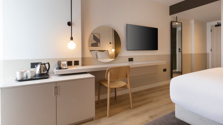Leonardo Manchester Piccadilly Room